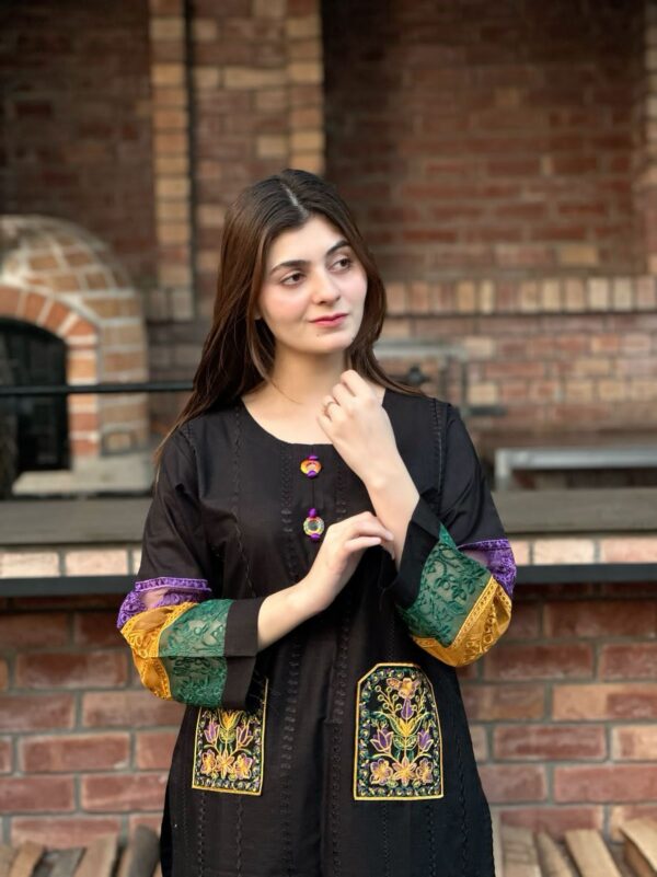 2PC Fancy Embroidery Front Pocket Style Doria Cotton Suit