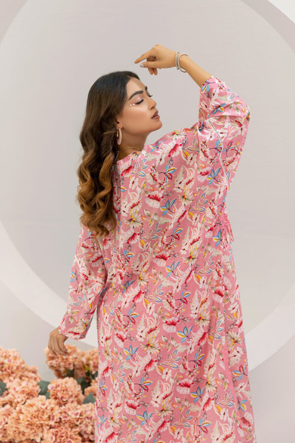 Sapphire 3Piece Printed Karandi Suit